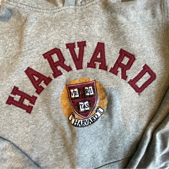 Harvard Univeristy "League" hoodie - Picture 2 of 5